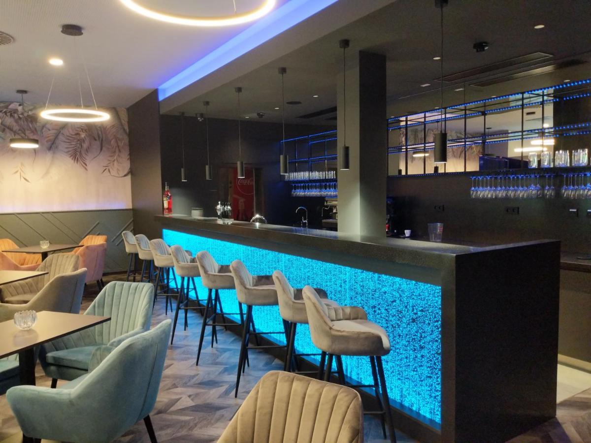 Wellness Hotel Panorama Trenčianske Teplice Dış mekan fotoğraf