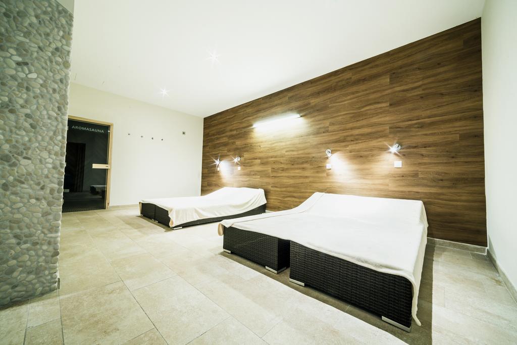 Wellness Hotel Panorama Trenčianske Teplice Dış mekan fotoğraf