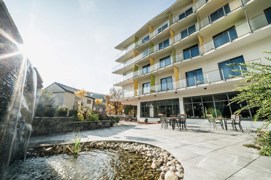 Wellness Hotel Panorama Trenčianske Teplice Dış mekan fotoğraf